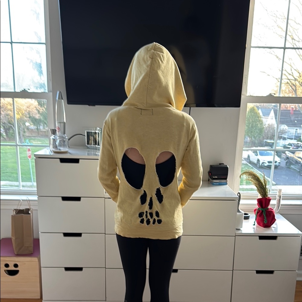 Yellow Skull Cutout Hoodie